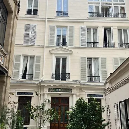 Spacieux Au Coeur Du 9 Eme Arrondissement Apartment *
