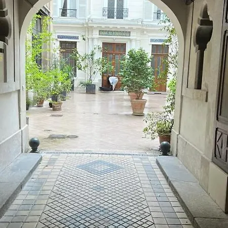 Spacieux Au Coeur Du 9 Eme Arrondissement *