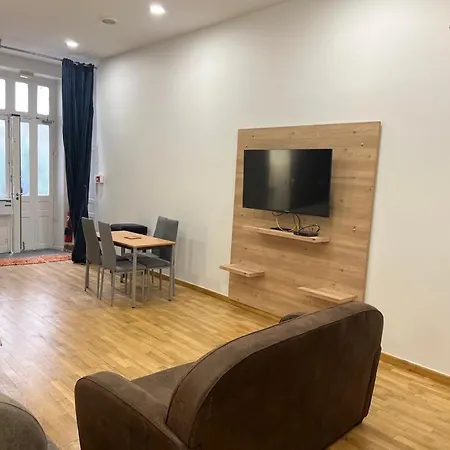 Apartment Spacieux Au Coeur Du 9 Eme Arrondissement Paris